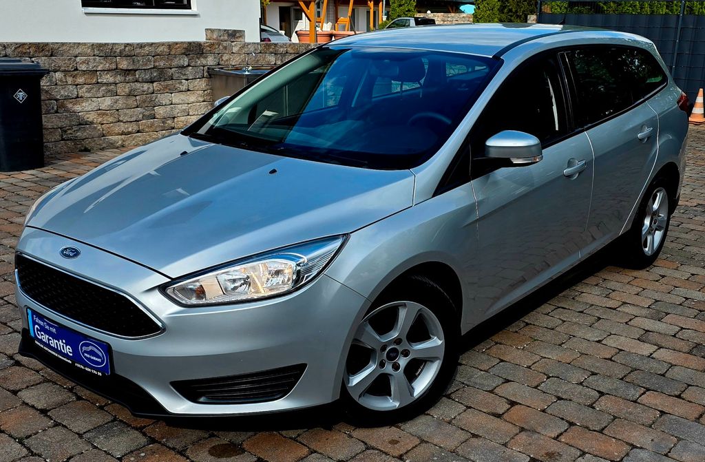Bild des Angebotes Ford Focus Turnier EURO 6 NAVI ANDROID AUTO
