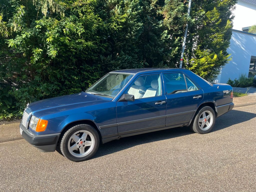 Bild des Angebotes Mercedes-Benz E 260