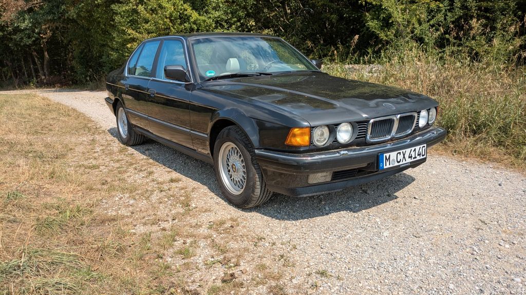 BMW 730i V8 - sehr gute Ausstattung & Historie