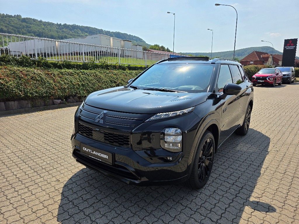 Mitsubishi Outlander 2.4L PHEV Black