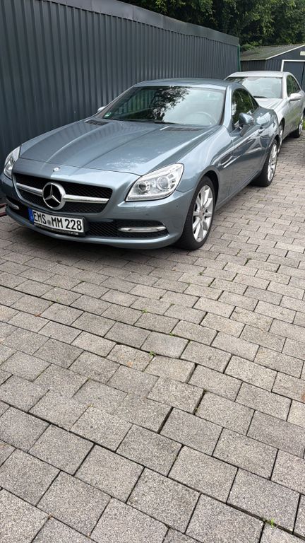 Bild des Angebotes Mercedes-Benz SLK 350 BlueEFFICIENCY Autom. -