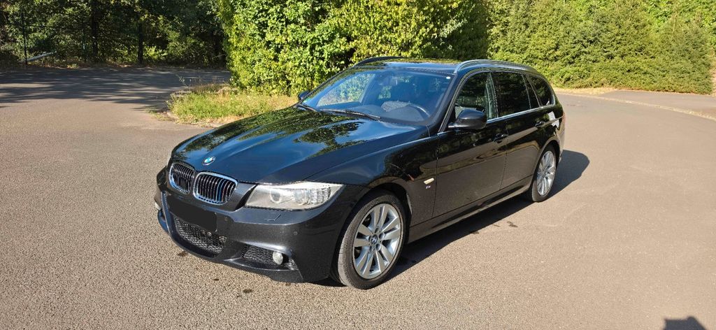 Bild des Angebotes BMW 320d xDrive E91 LCI | M-Paket | Garagenauto|