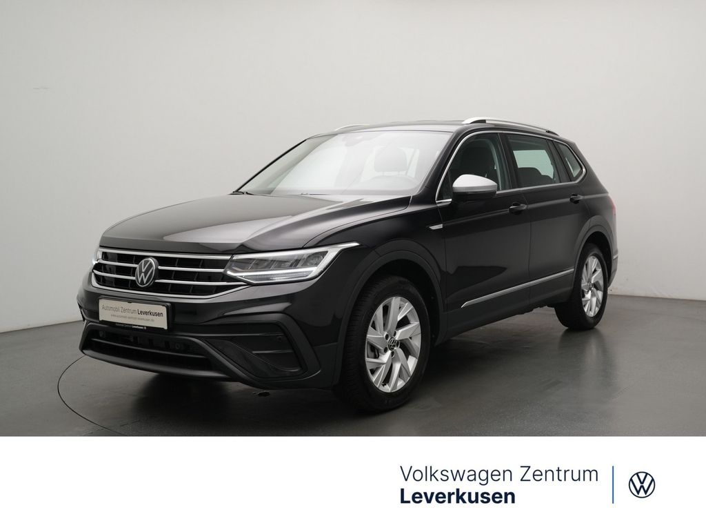 Bild des Angebotes Volkswagen Tiguan Allspace Life DSG 7-SITZE AHK ACC NAVI
