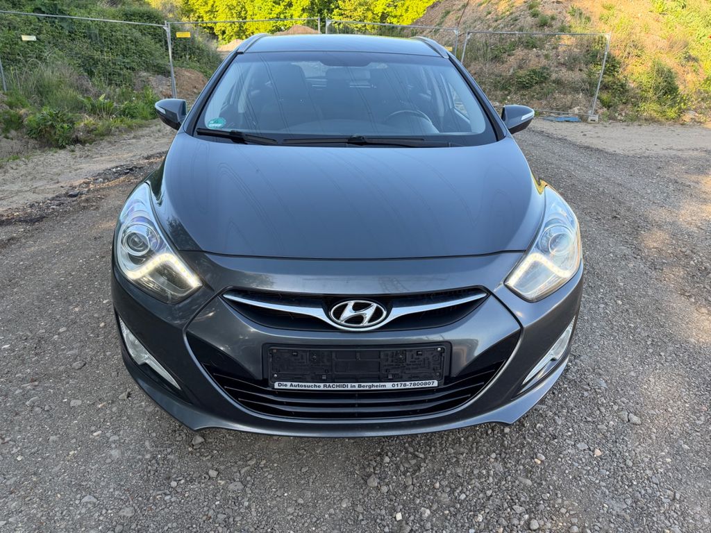 Bild des Angebotes Hyundai i40 cw 5 Star Edition/ Automatik/ Schaltwippen/