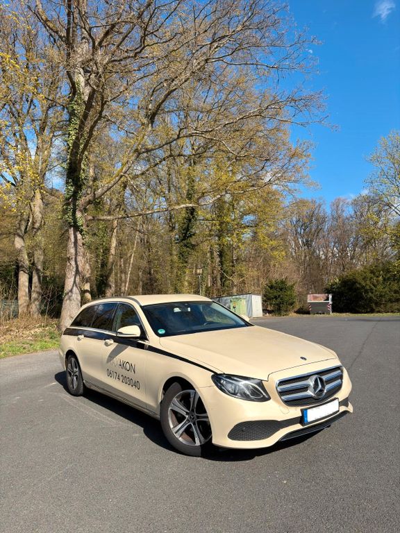Bild des Angebotes Mercedes-Benz E 220 d T Avantgarde TAXI