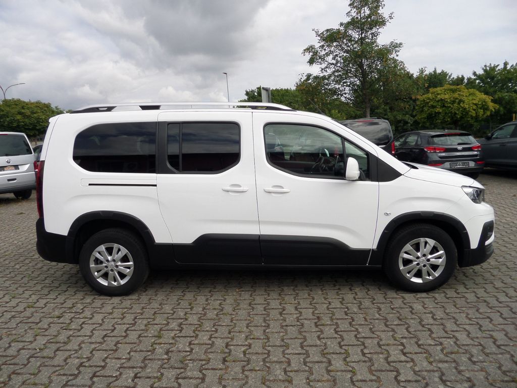 Bild des Angebotes Peugeot Rifter L2+Autom+7-Sitz+AHK+Cam+Zahnriemen NEU