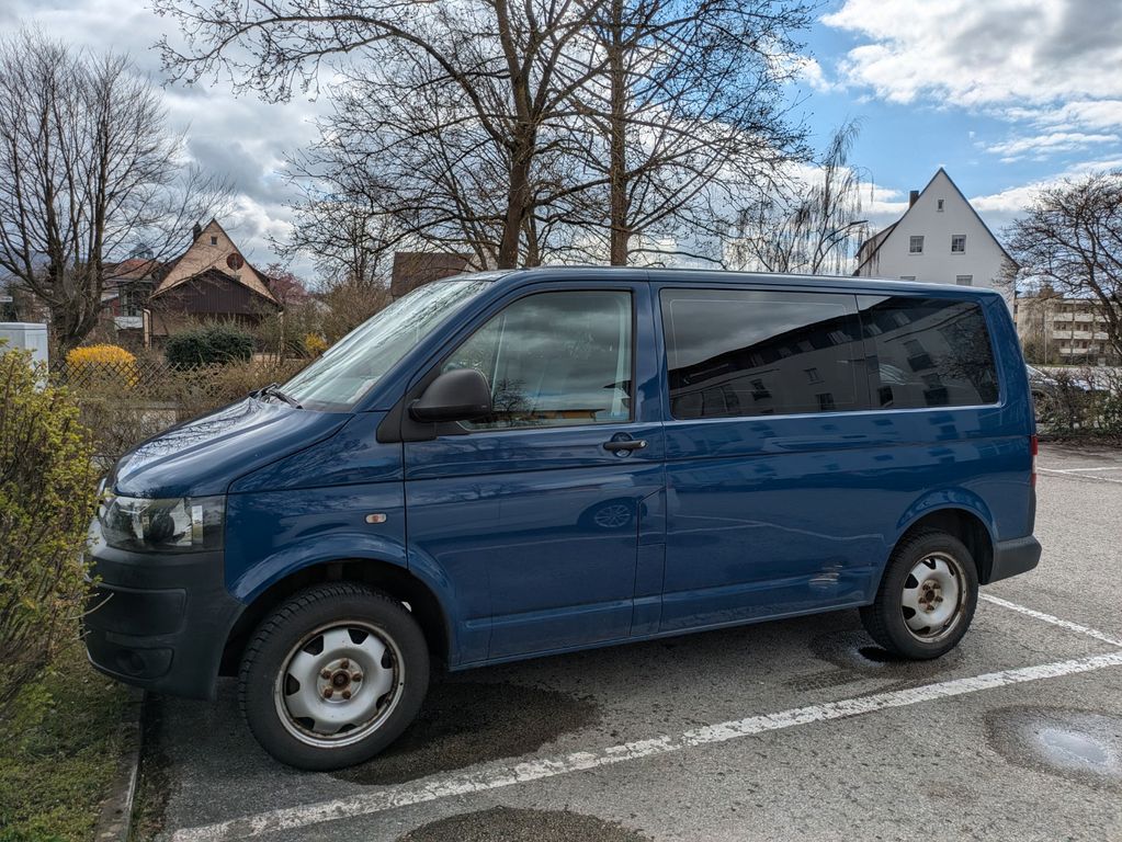 Bild des Angebotes Volkswagen T5 2.0 TDI 84 PS | 110.000 km | HU neu I Camping