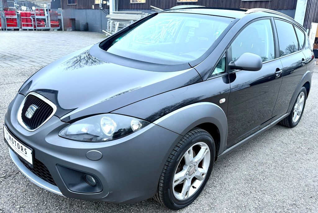 Bild des Angebotes Seat Altea XL Freetrack 4X4 TÜV NEU+SHZ+DVD