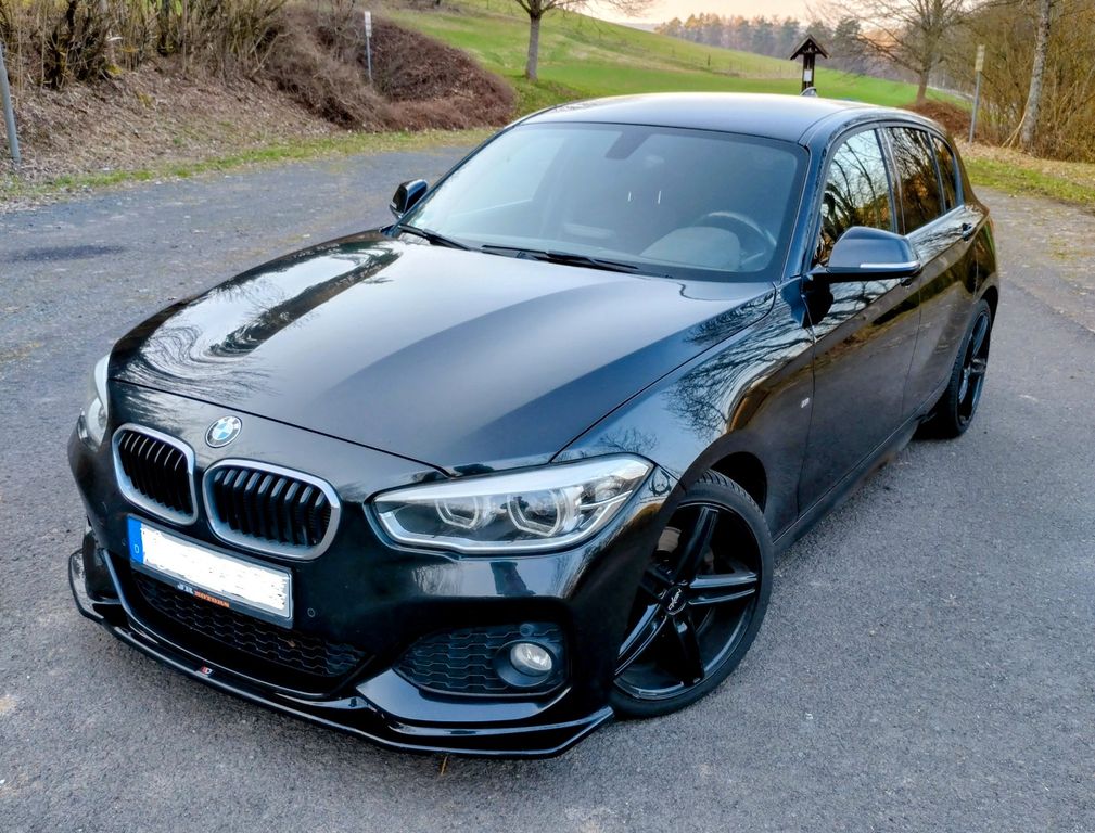 Bild des Angebotes BMW 125i F20 M Sportpaket Schalter 4-Türer