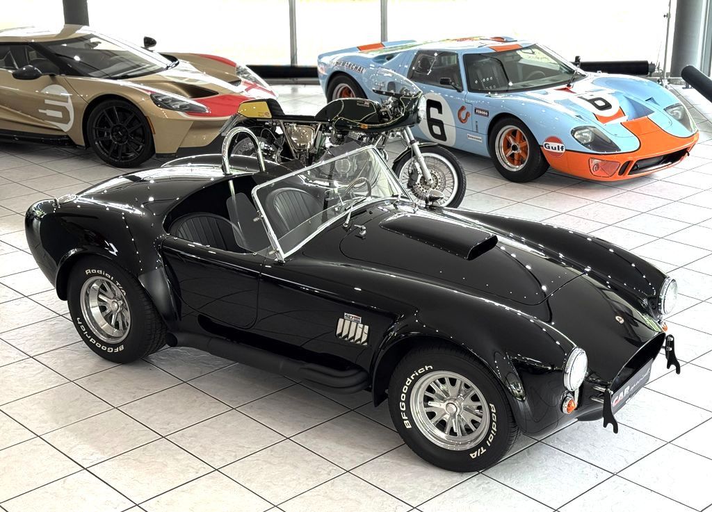 Bild des Angebotes Cobra 427 Shelby Cobra by Superformance 7.0 V8 551 PS