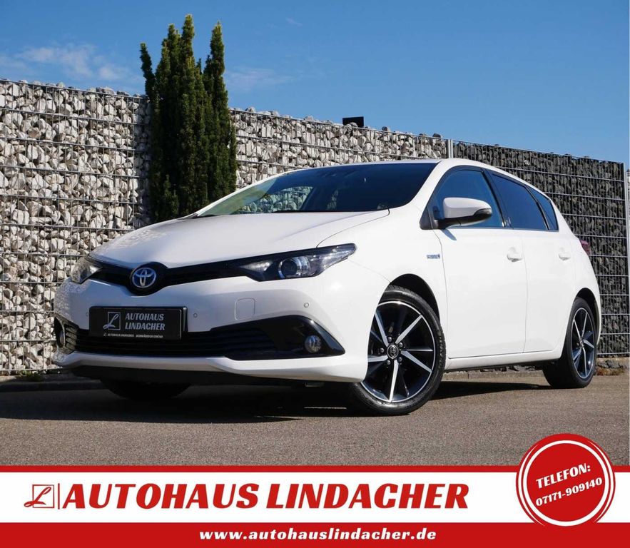 Bild des Angebotes Toyota Auris Hybrid 1.8 VVT-i Team Deutschland I Navi