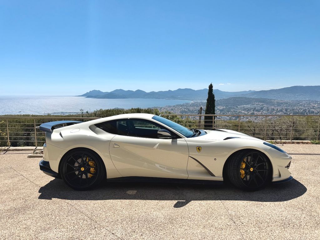 Bild des Angebotes Ferrari 812 Superfast NOVITEC FULL KIT