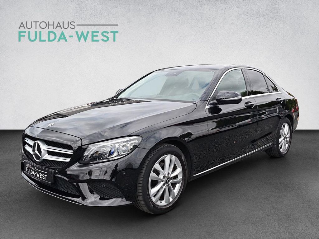 Bild des Angebotes Mercedes-Benz C 180 Lim. AHK Multibeam Standhz Kamera Navi Alu